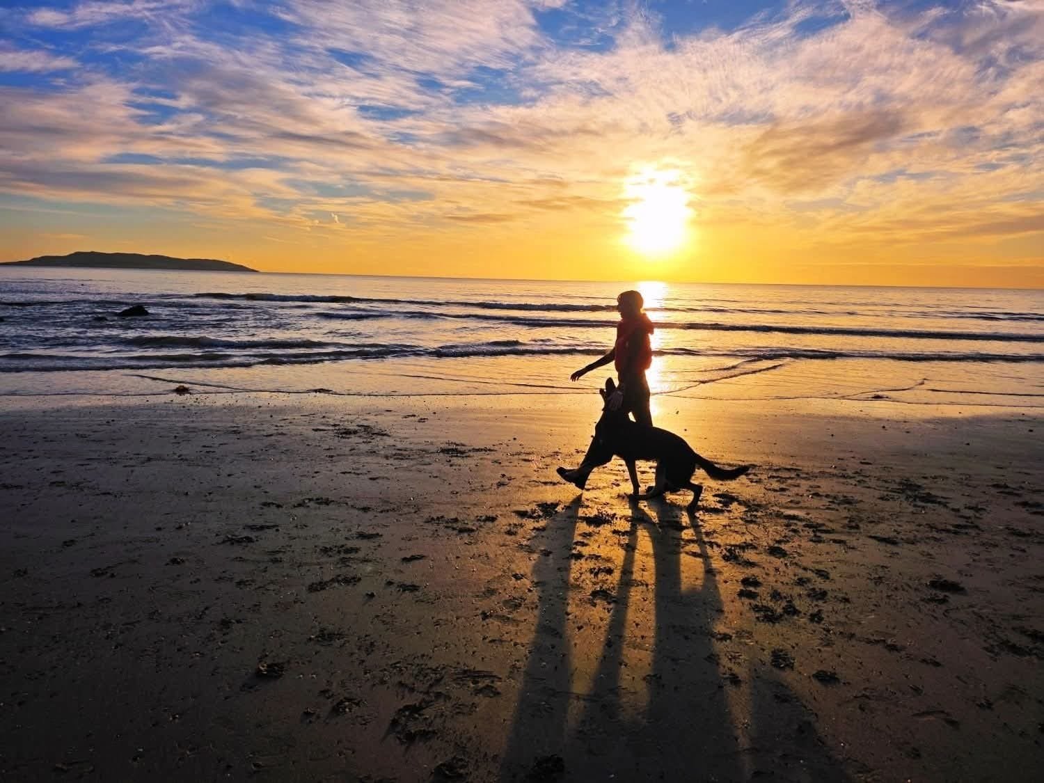 Houseraydas training philosophy — handler and dog